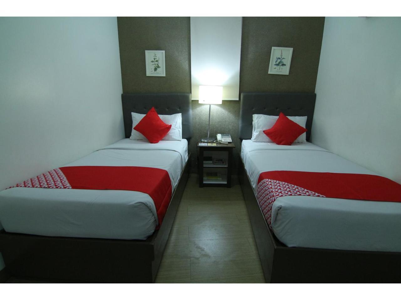 Oyo 24H City Hotel Near Makati Medical Center San Pedro Makati Exterior foto