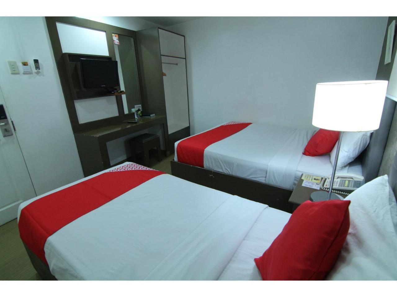 Oyo 24H City Hotel Near Makati Medical Center San Pedro Makati Exterior foto